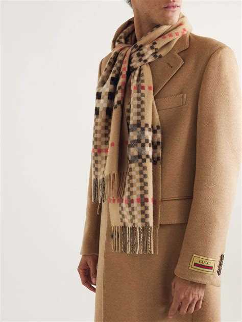 burberry scarf roller tube|Burberry Scarf Styling .